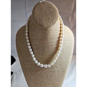 Off white cultured pearls